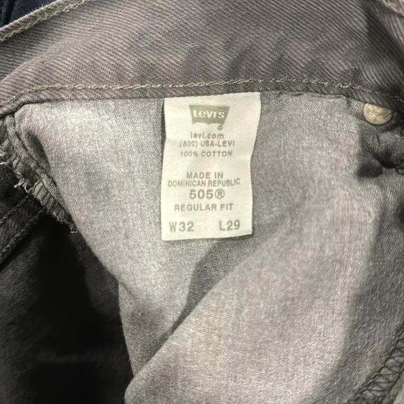 Men’s Dark Gray Levi’s 505 Regular Fit Jeans Size 32x29 EUC - Picture 9 of 10
